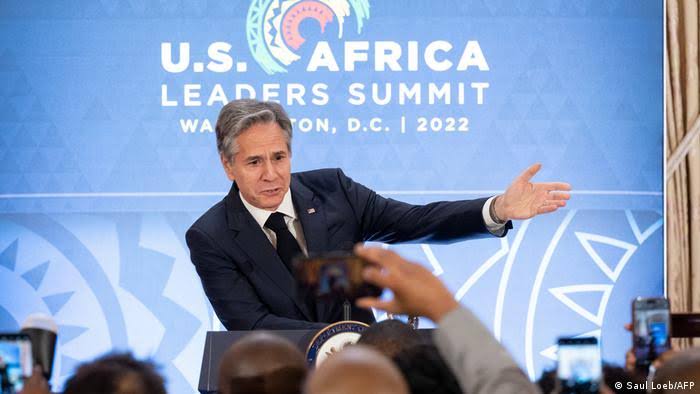 Sommet USA-Afrique : « Les opportunités d’investissement et les crises sécuritaires à l’Est, parmi les axes majeurs pour la RDC » (Julien Paluku)