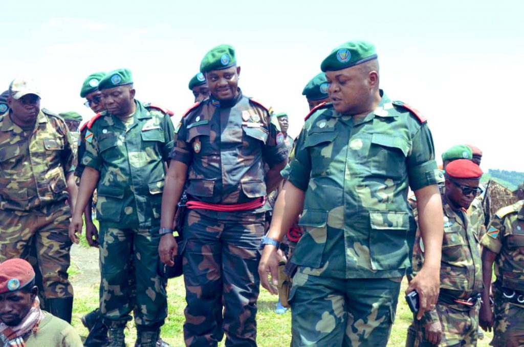Nord-Kivu : Le Chef d’état-major général des FARDC visite les lignes de front de Lupango et Rusayo
