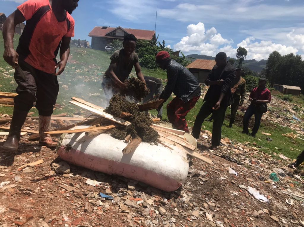 Butembo : Au moins 5 sacs du chanvre incinérés par la police