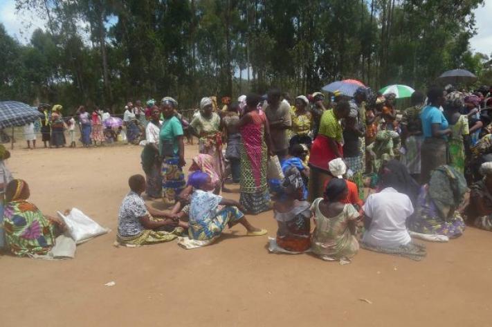 Lubero : À Kanyabayonga, des déplacés de Rutshuru manifestent contre l’ONG NRC