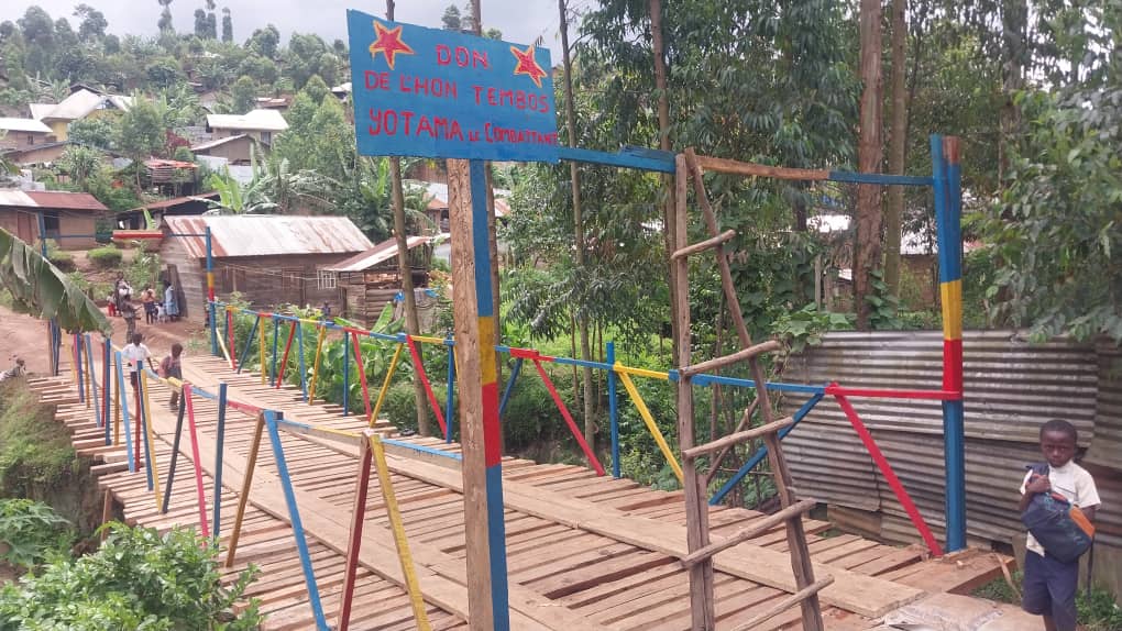Nord-Kivu : Le député Tembos Yotama appuie les travaux d’aménagement de 9 ponts à Butembo