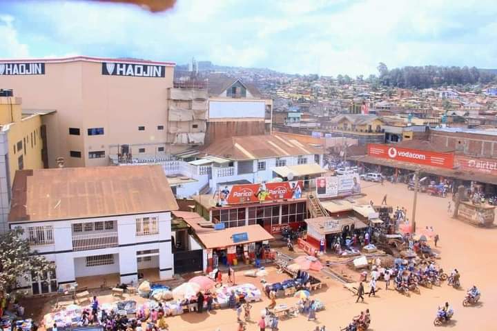 Butembo : La FENAPEC/RPC dénonce la hausse « injustifiée » du loyer des maisons de commerce