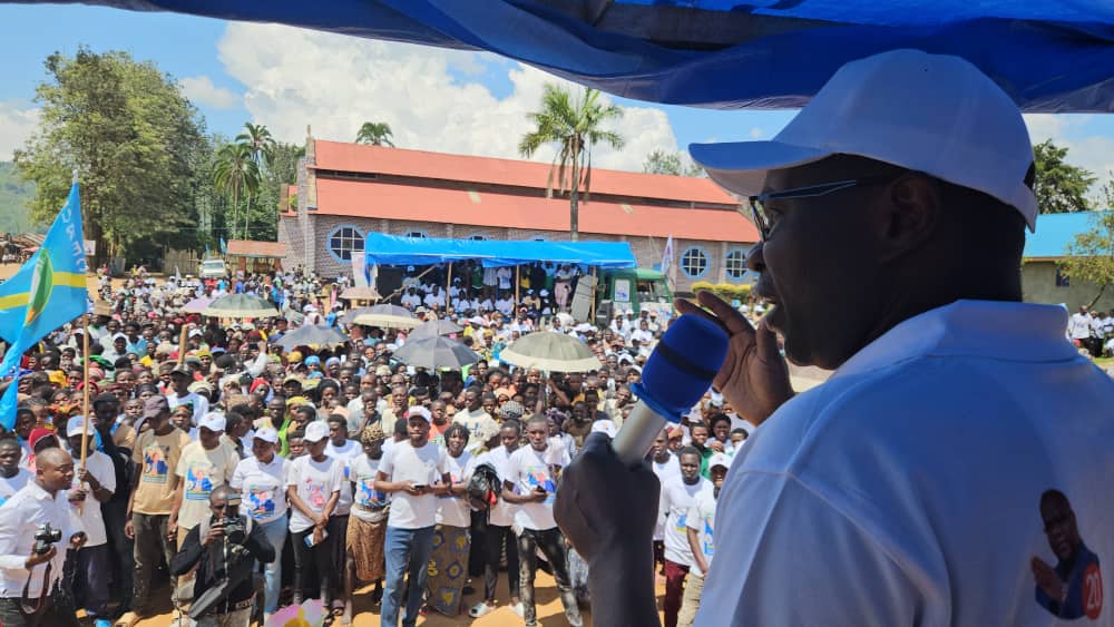 Nord-Kivu : Julien Paluku poursuit sa « caravane électorale Fatshiste » à Lubero