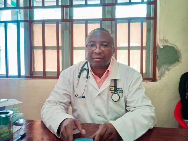 Santé : « L’automédication contre le paludisme risque de provoquer la résistance de la maladie » (Dr Kalima Nzanzu)