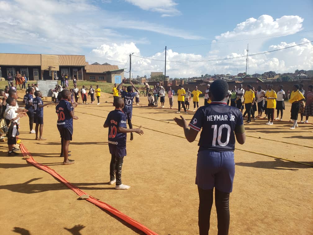 Butembo : Le « Nzango Moderne », une discipline sportive qui contribue à l’encadrement des élèves filles