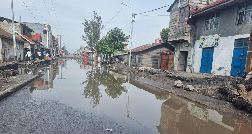 Goma : Des eaux stagnantes perturbent le commerce et exposent les habitants aux maladies