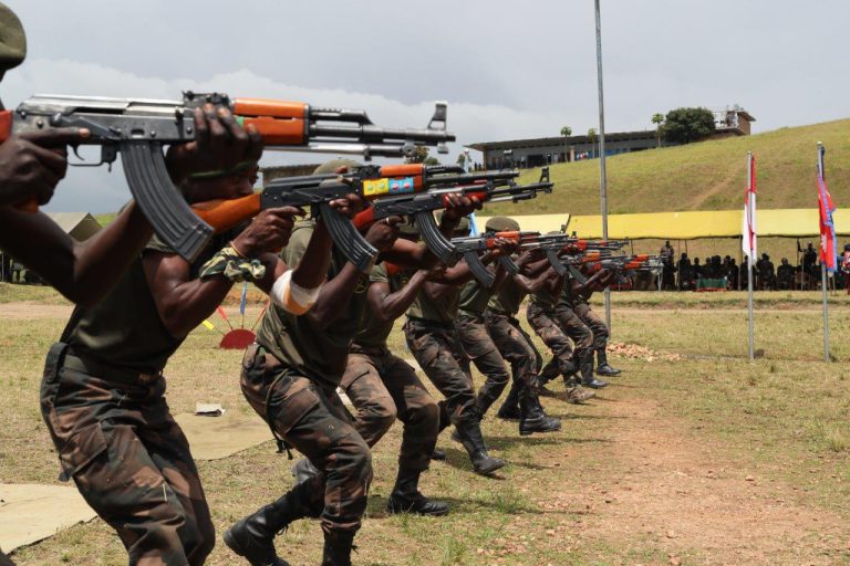 Ituri : 400 militaires FARDC formés en tactiques de tirs, maniement d’armes et patrouilles